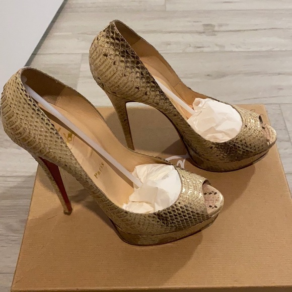 SOLD !!! Christian Louboutin platform peep toe with box - Picture 1 of 4